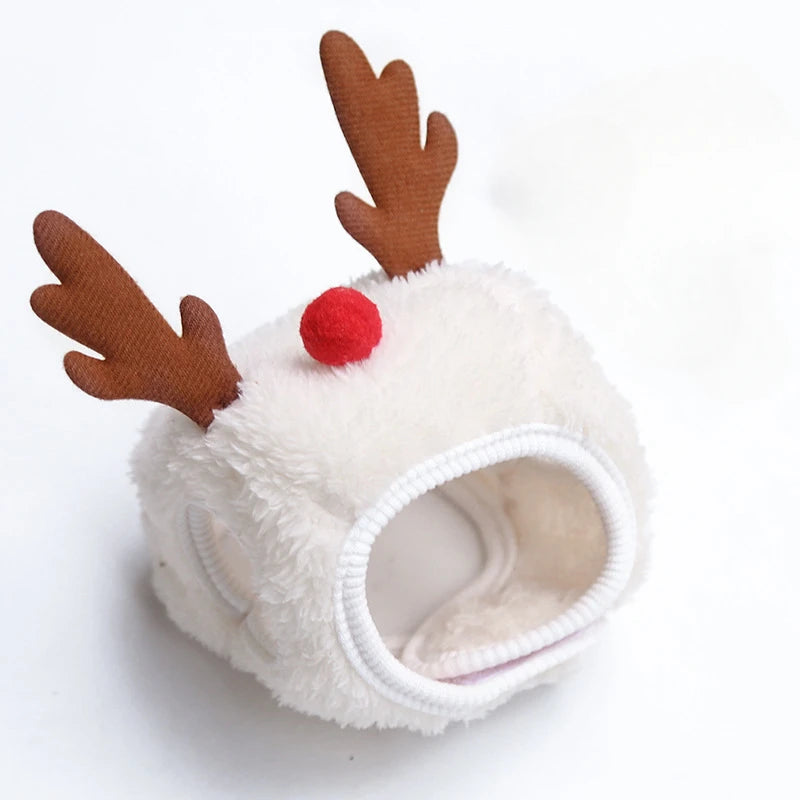Christmas hats and scarves for dogs and cats