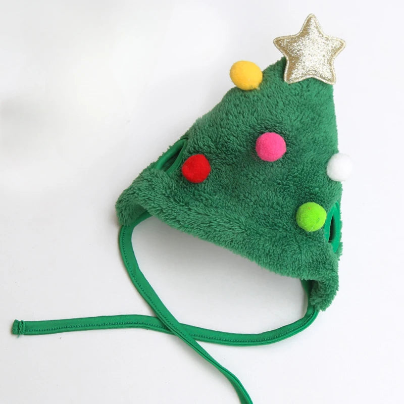 Christmas hats and scarves for dogs and cats