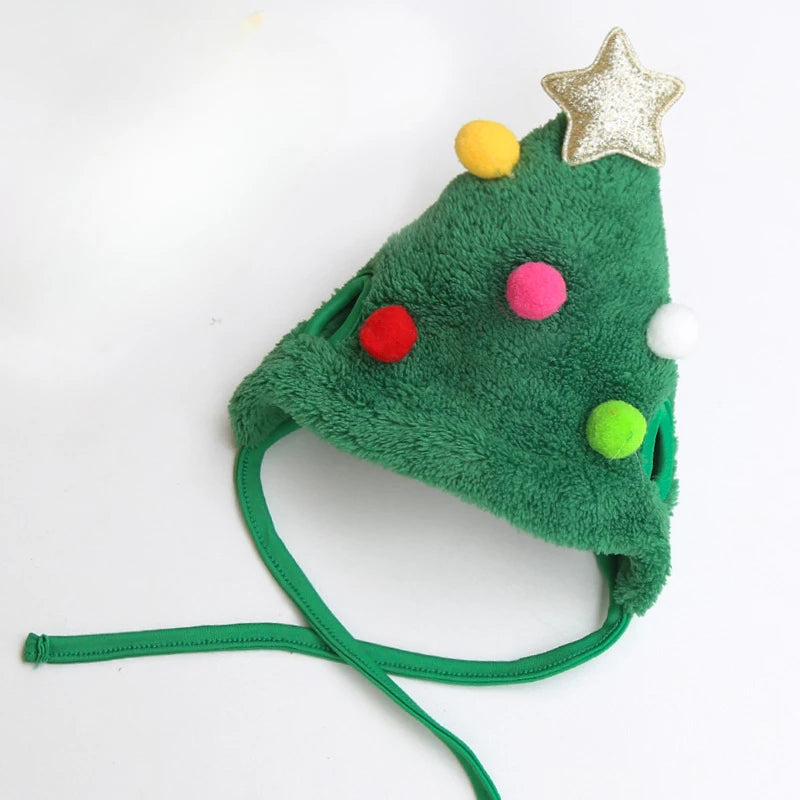 Christmas hats and scarves for dogs and cats